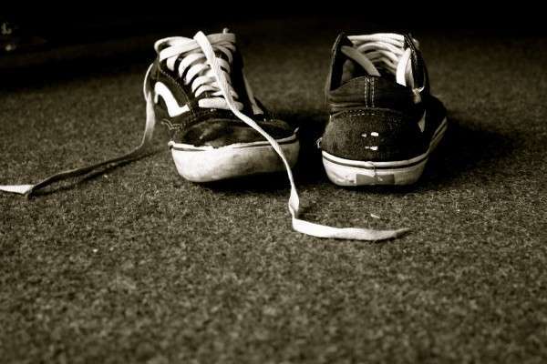 shoes-670623_1920